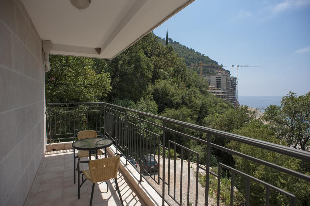 Apartments Villa Simonovic Petrovac Exterior foto