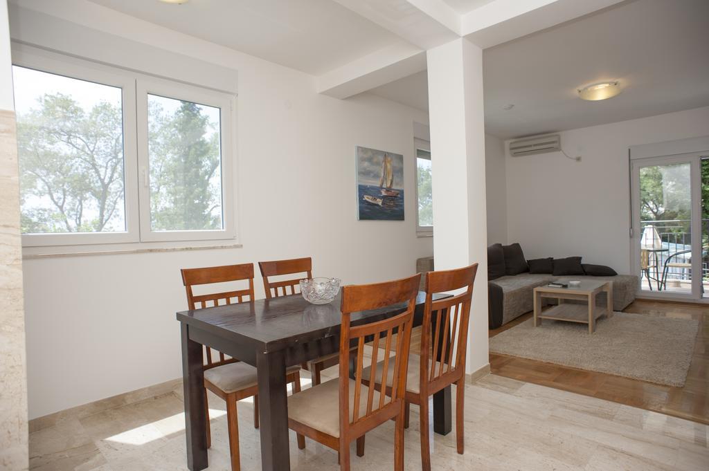 Apartments Villa Simonovic Petrovac Exterior foto