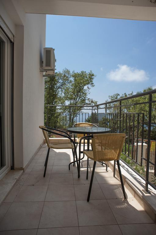 Apartments Villa Simonovic Petrovac Exterior foto
