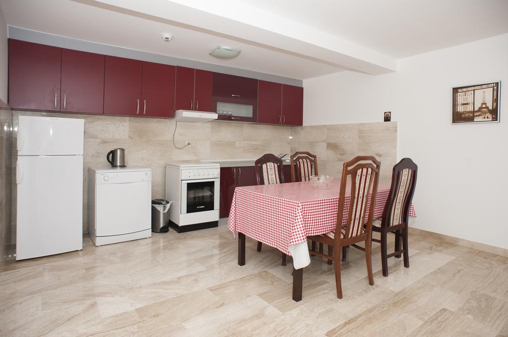 Apartments Villa Simonovic Petrovac Exterior foto