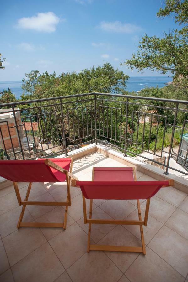 Apartments Villa Simonovic Petrovac Exterior foto
